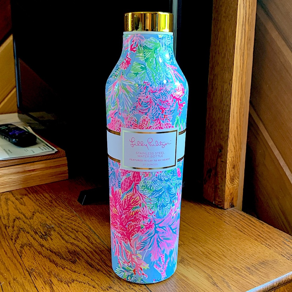 Lilly Pulitzer Water Bottle 20 oz